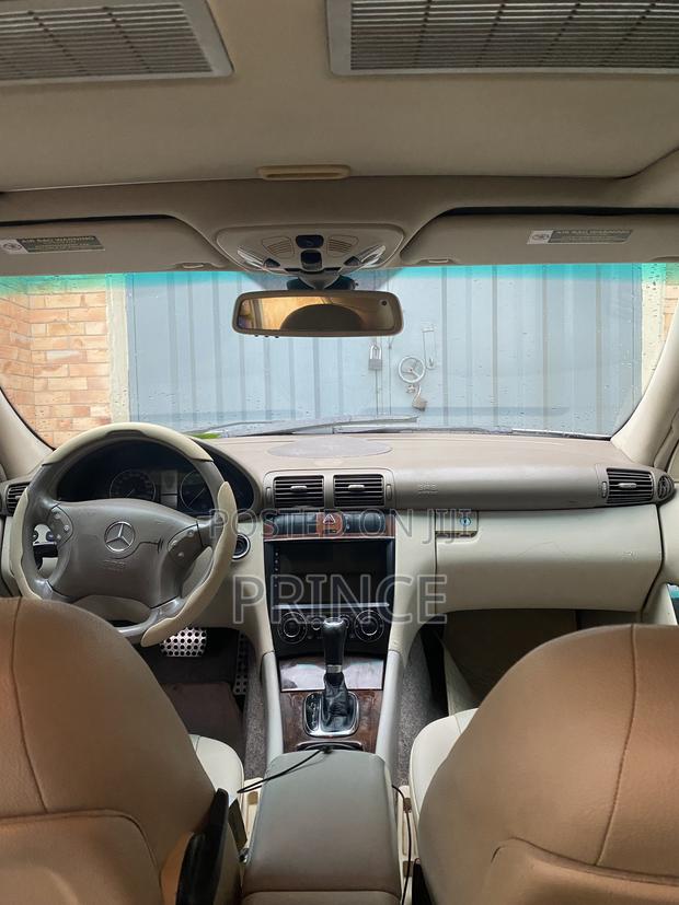 Mercedes-Benz C240 2.6 4MATIC AWD 2006 Gold