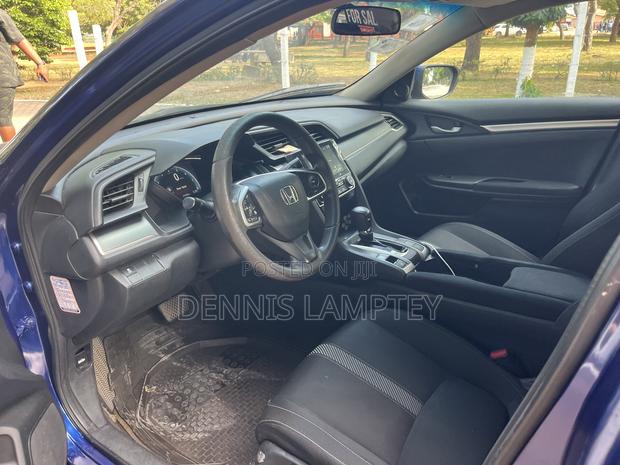 Honda Civic 2016 Blue
