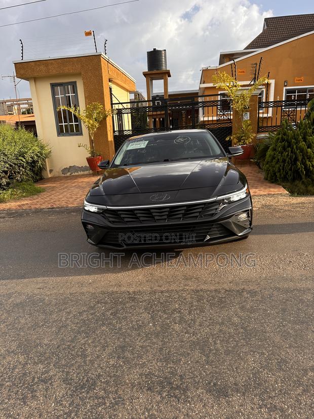 Hyundai Elantra SEL 2024 Black