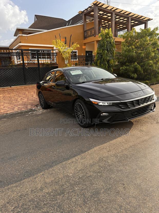 Hyundai Elantra SEL 2024 Black