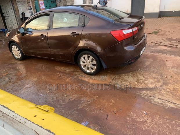 Kia Rio LX 4dr Sedan (1.6L 4cyl 6M) 2013 Brown