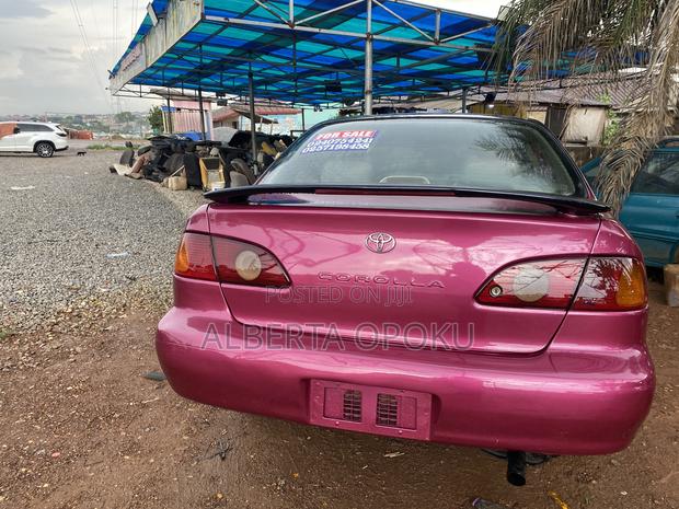 Toyota Corolla 2001 Purple