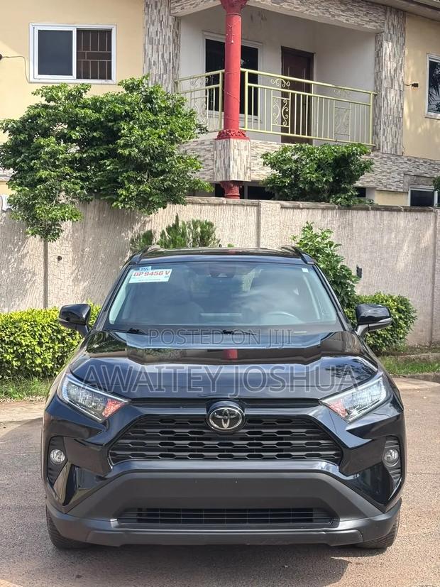Toyota RAV4 2020 Black