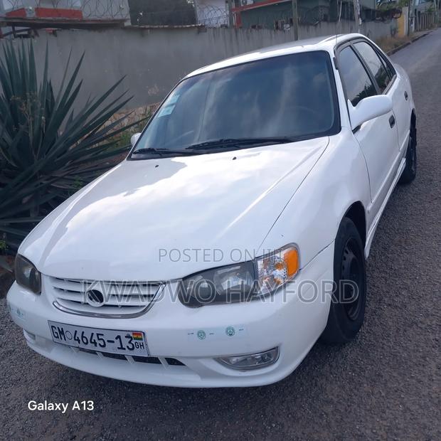 Toyota Corolla 2003 White