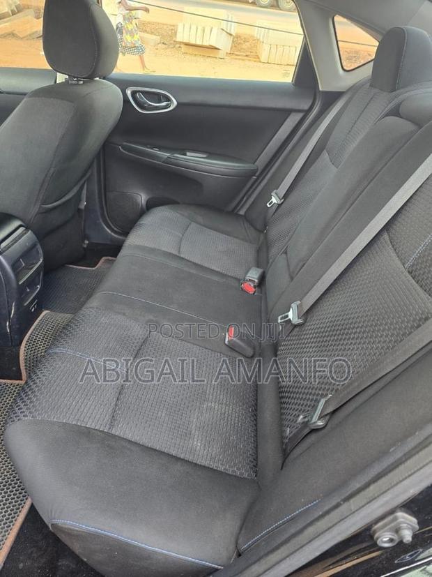 Nissan Sentra 2019 Black