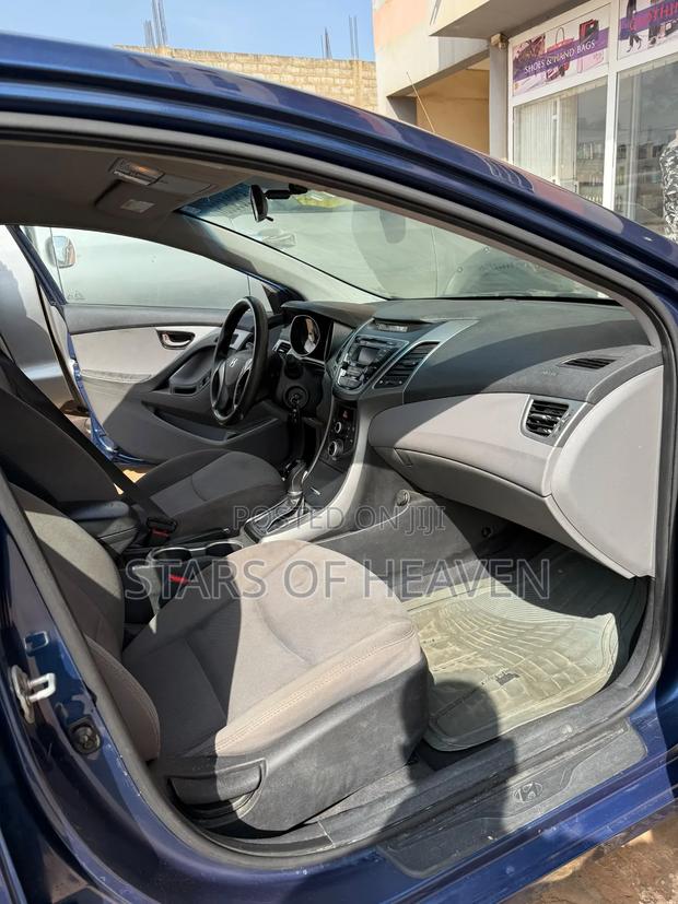 Hyundai Elantra 2016 Blue