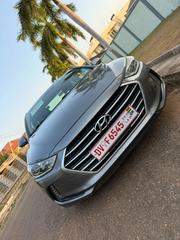 Hyundai Elantra 2018 Gray for sale