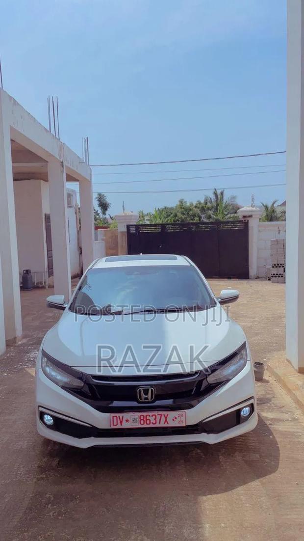Honda Civic 2021 White