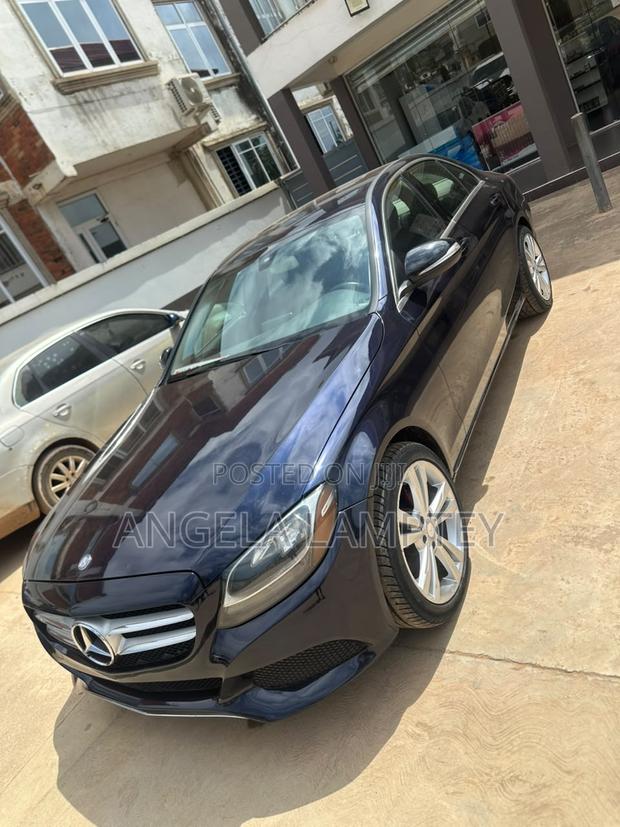 Mercedes-Benz C300 Base 4dr RWD Sedan (2.0L 4cyl 7A) 2015 Blue