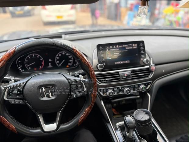 Honda Accord Touring 2018 Gray
