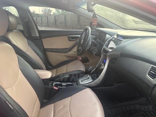 Hyundai Elantra GLS Sedan FWD (1.8L 4cyl 6A) 2013 Red