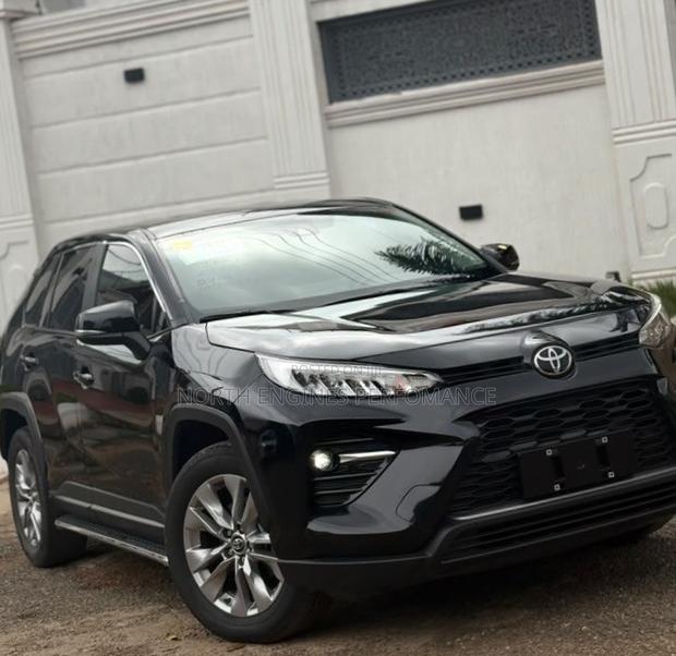 Toyota RAV4 2024 Black