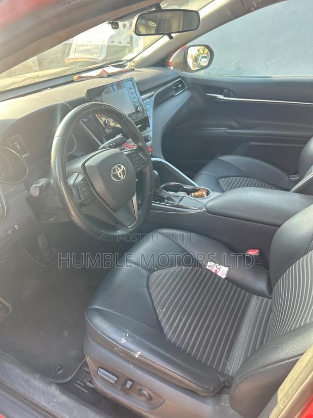 Toyota Camry 2021 Red