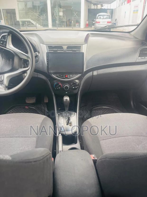 Hyundai Accent 2014 Red