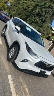 Toyota Highlander 2022 White for sale