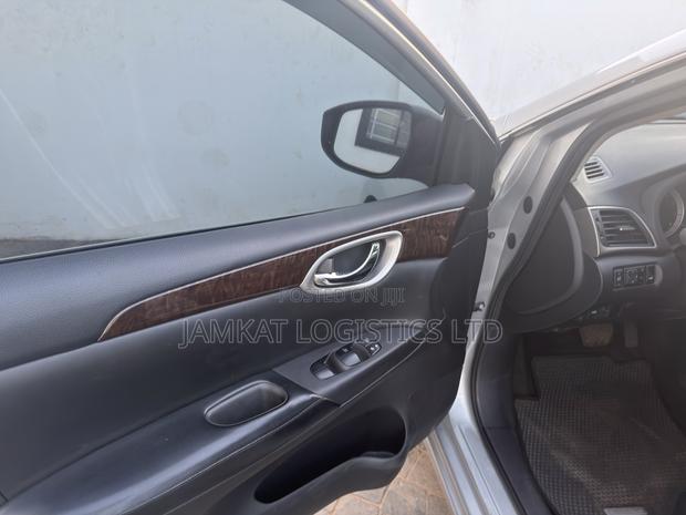 Nissan Sentra 2014 Silver