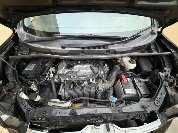 Toyota Voxy V 2WD 8-Seater 2013 Black
