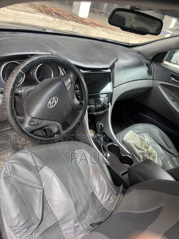 Hyundai Sonata Hybrid 2012 Black