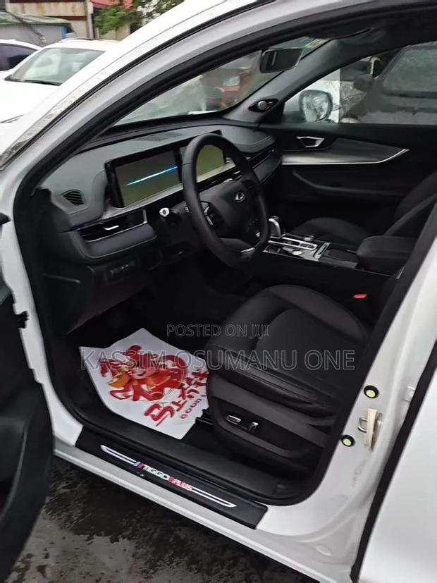 Chery Tiggo 8 Pro Luxury 2021 White