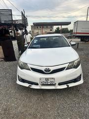 Toyota Camry 2014 White for sale