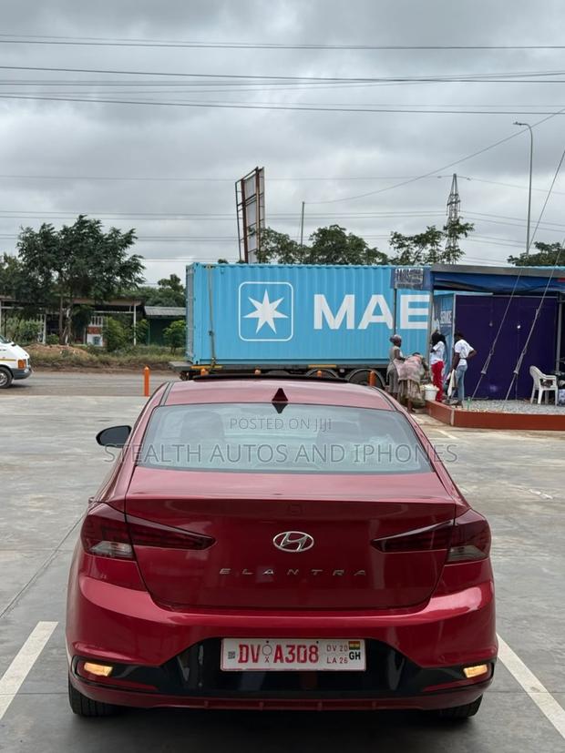 Hyundai Elantra 2020