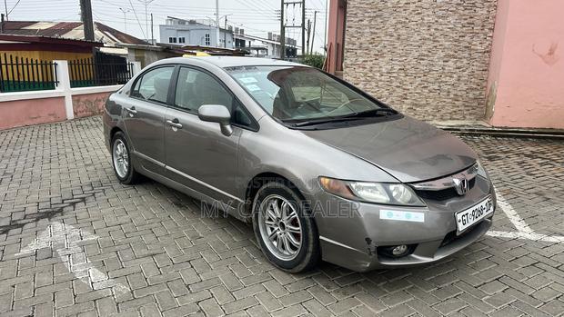 Honda Civic 1.6i LS Automatic 2008 Gray