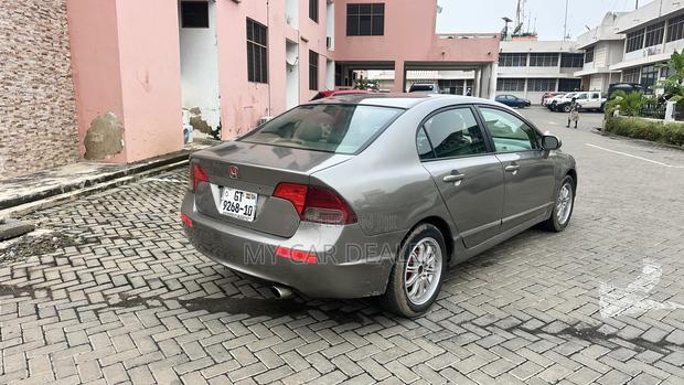 Honda Civic 1.6i LS Automatic 2008 Gray