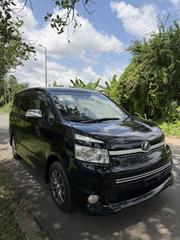 Toyota Voxy X 4WD 8-Seater 2013 Black for sale