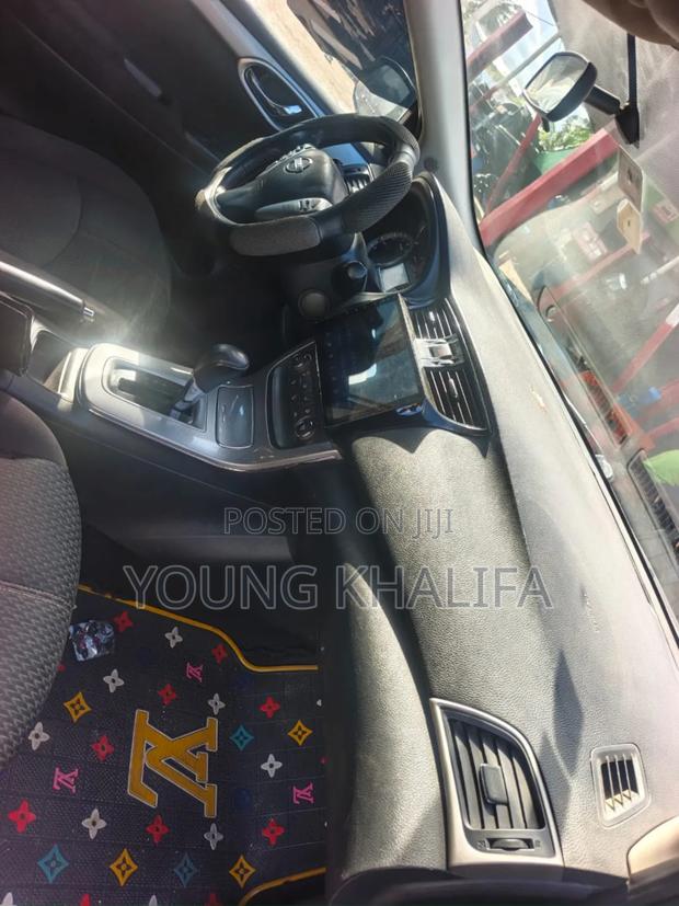 Nissan Sentra 2013 Silver