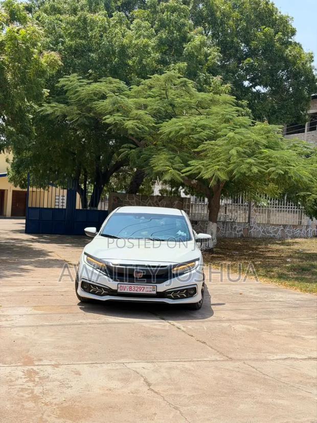 Honda Civic 2021 White