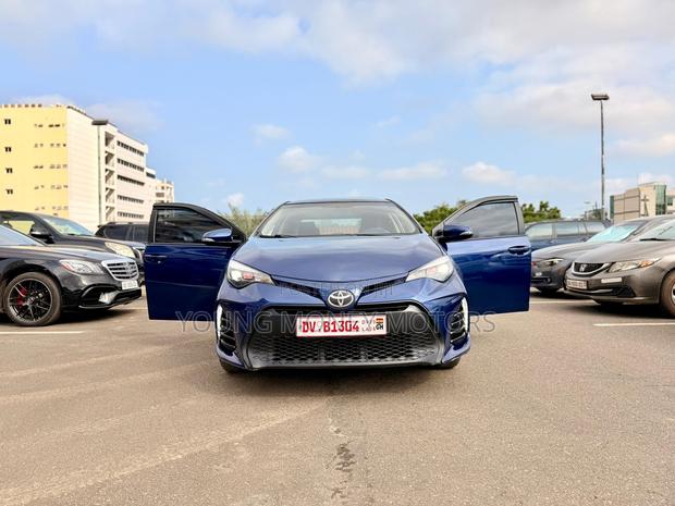 Toyota Corolla L 4dr Sedan (1.8L 4cyl CVT) 2017 Blue