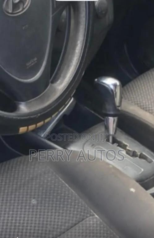 Hyundai Elantra Touring SE Automatic 2011 Silver