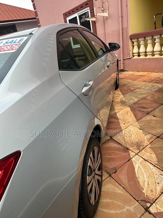 Toyota Corolla 2014 Silver