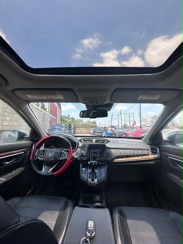 Honda CR-V Touring 4dr SUV AWD (1.5L 4cyl CVT) 2017 Silver