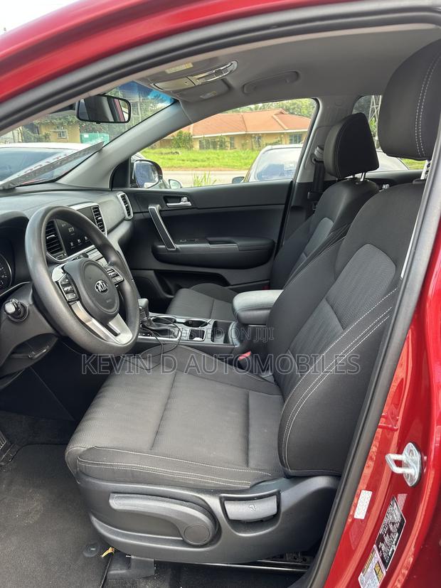 Kia Sportage LX 2022 Red