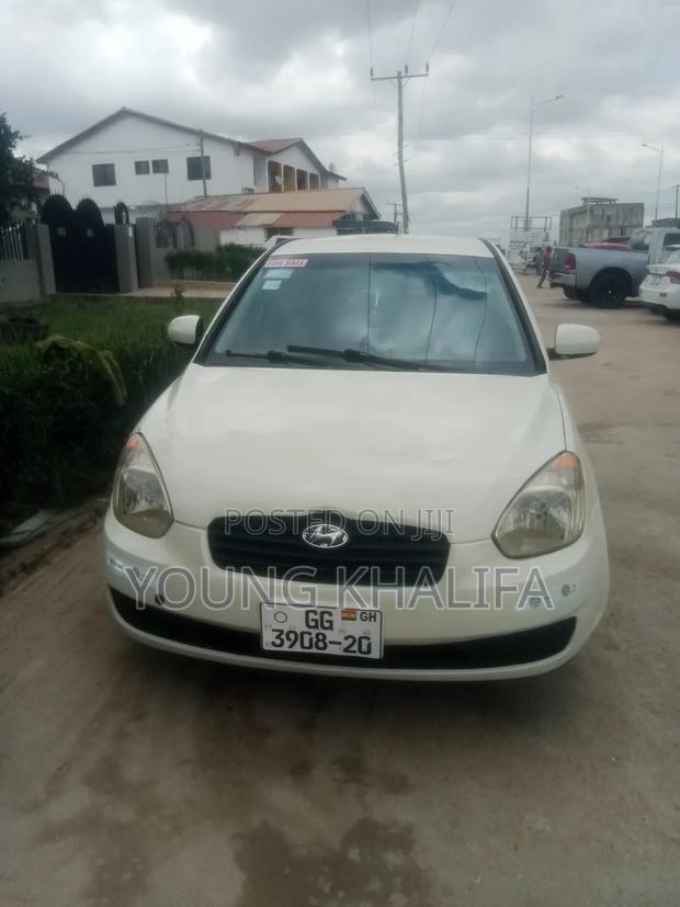 Hyundai Accent 2010 White