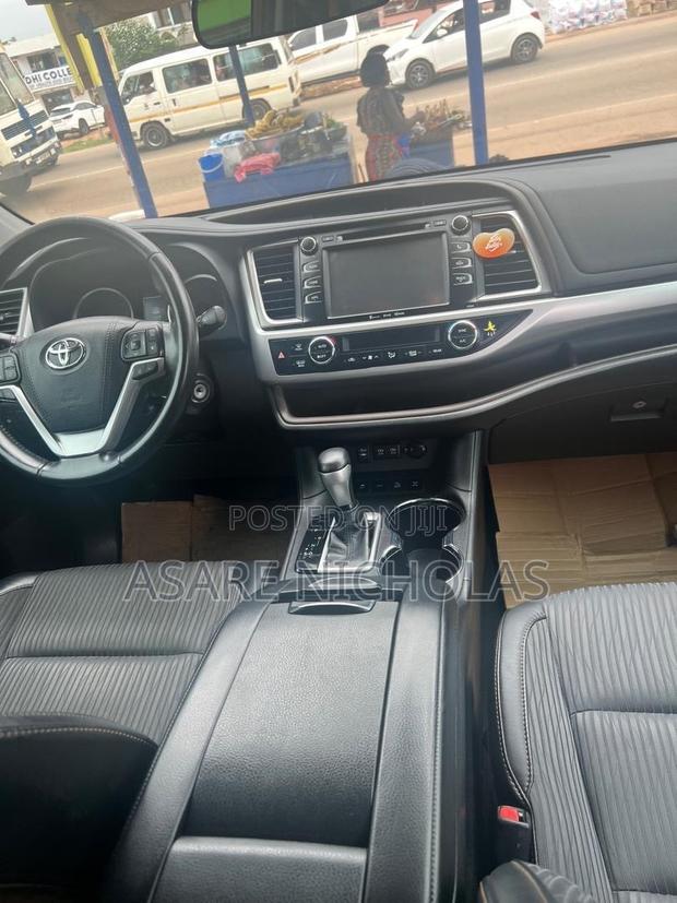 Toyota Highlander 2018