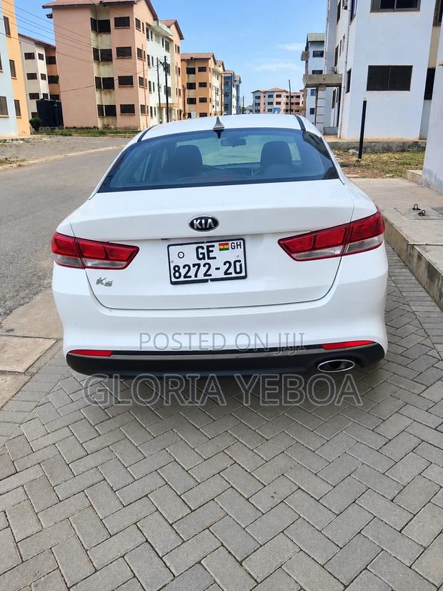 Kia K5 2016 White