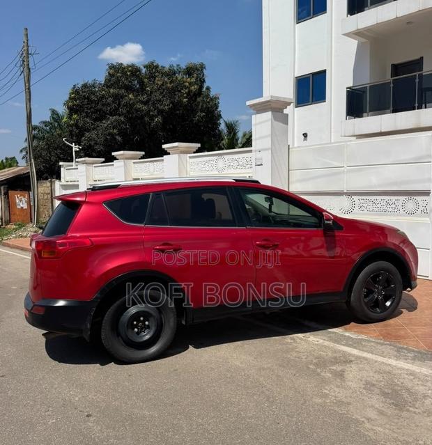 Toyota RAV4 Limited 4dr SUV AWD (2.5L 4cyl 6A) 2014 Red