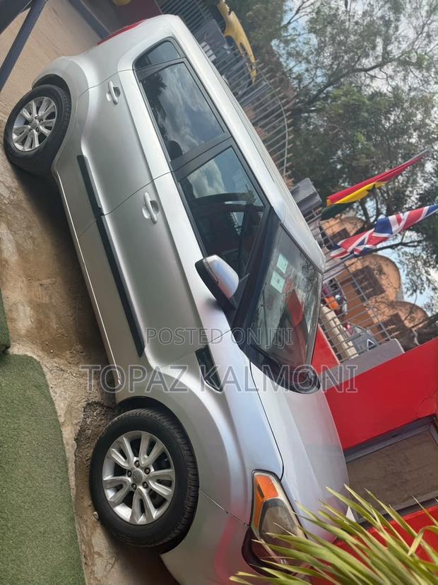 Kia Soul Automatic 2012 Silver