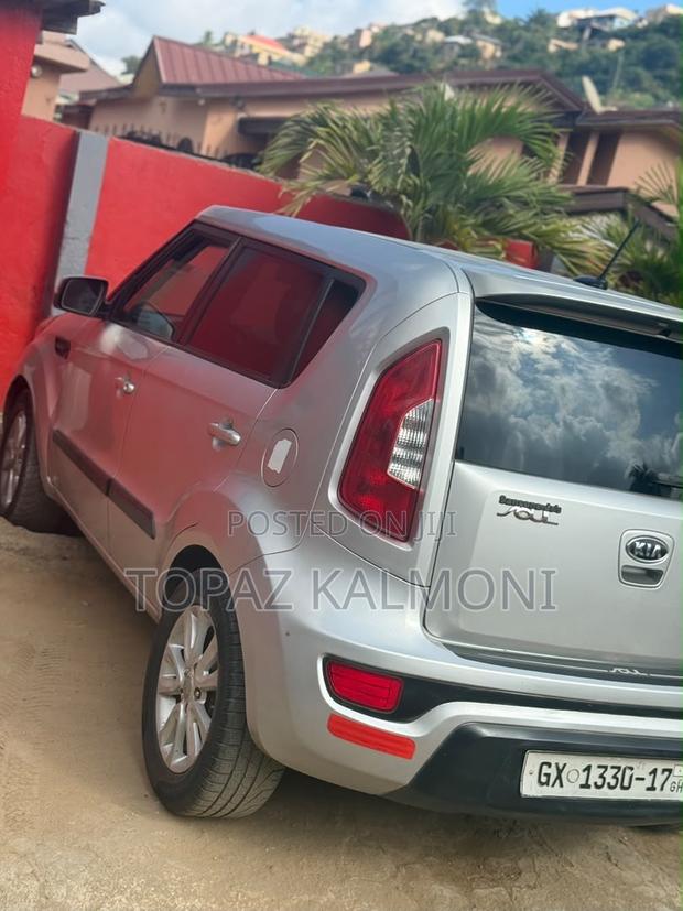 Kia Soul Automatic 2012 Silver
