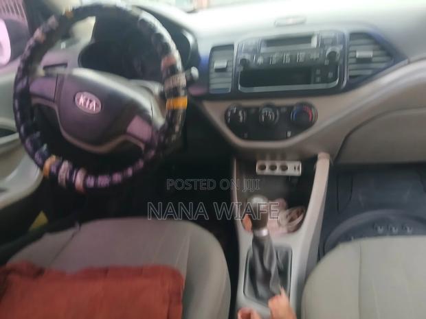 Kia Morning 2012 Red