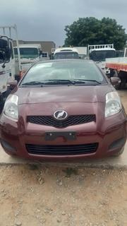 Toyota Vitz 1.3 FWD 5dr 2010 Maroon for sale