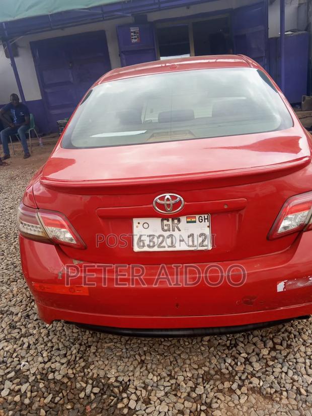 Toyota Camry 2011 Red