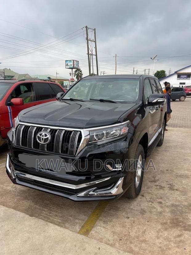 Toyota Land Cruiser Prado 2.7 i 2011 Black