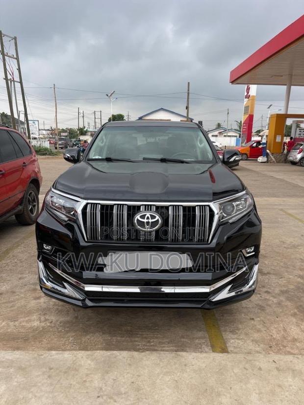 Toyota Land Cruiser Prado 2.7 i 2011 Black