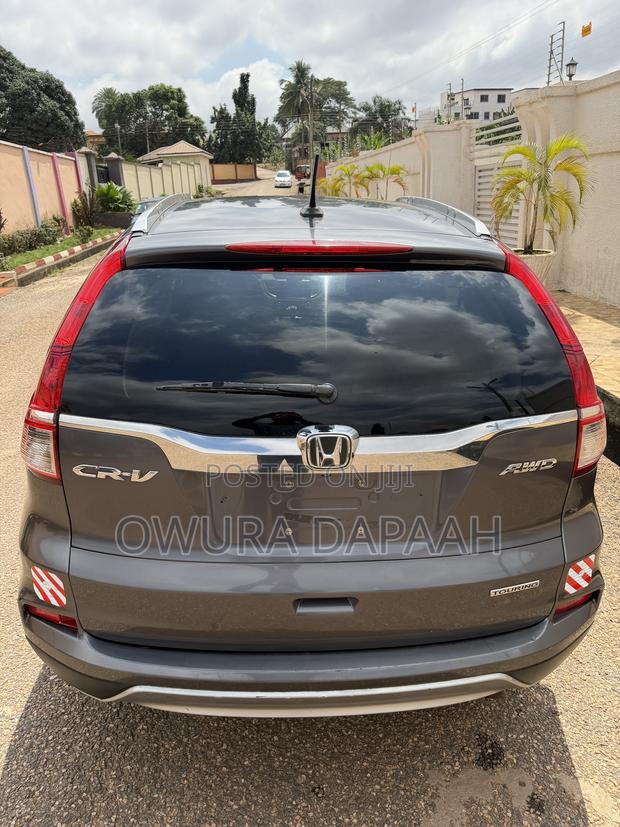 Honda CR-V Touring 4dr SUV AWD (2.4L 4cyl CVT) 2016 Gray