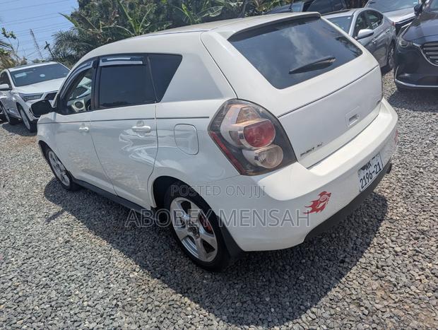 Pontiac Vibe 1.8L 2009 White