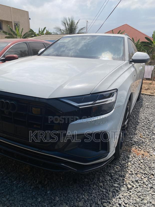 Audi Q8 55 Premium AWD quattro 2020 White