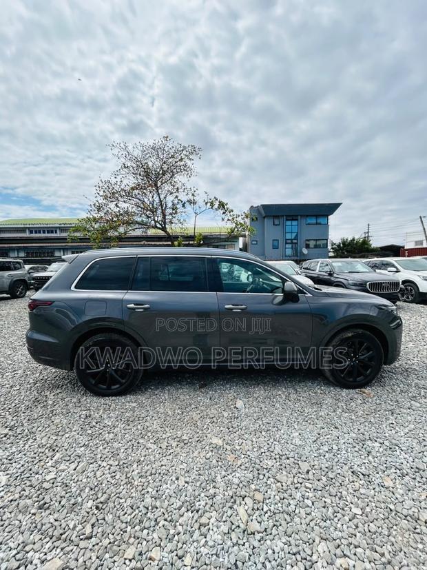 Dongfeng EV EX1 33 kW FWD 2023 Gray